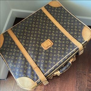Reserved: LV Luggage